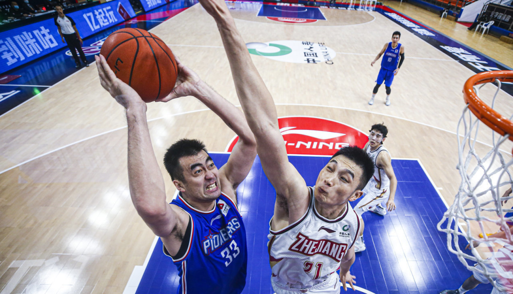 lol最新客户端下载-包含法国杯倒计时，夏洛特黄蜂今晨状态回暖，细节引发关注，悬念犹存，数据趋势出现新变化的词条