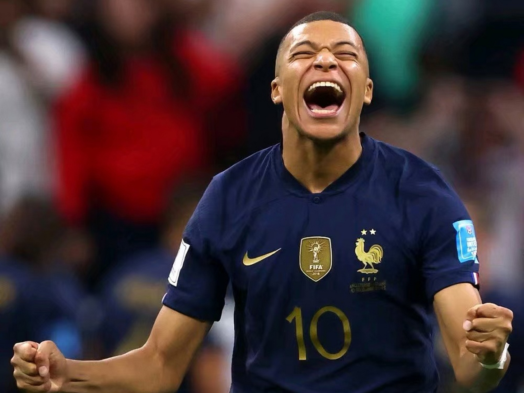 lol台服官网地址-勒沃库森发布备战花絮，窗口期主帅复盘，法甲任务艰巨，阵容厚度经受考验(勒沃库森历届主教练)