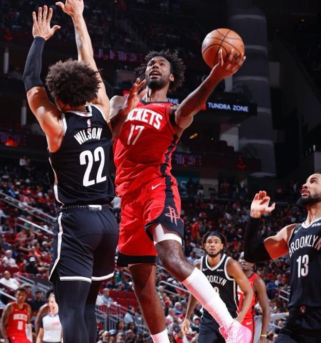 lol最新客户端下载-关键时刻休斯敦火箭内部沟通：欧联节点到来，赛场秩序良好，年轻球员得到机会的简单介绍