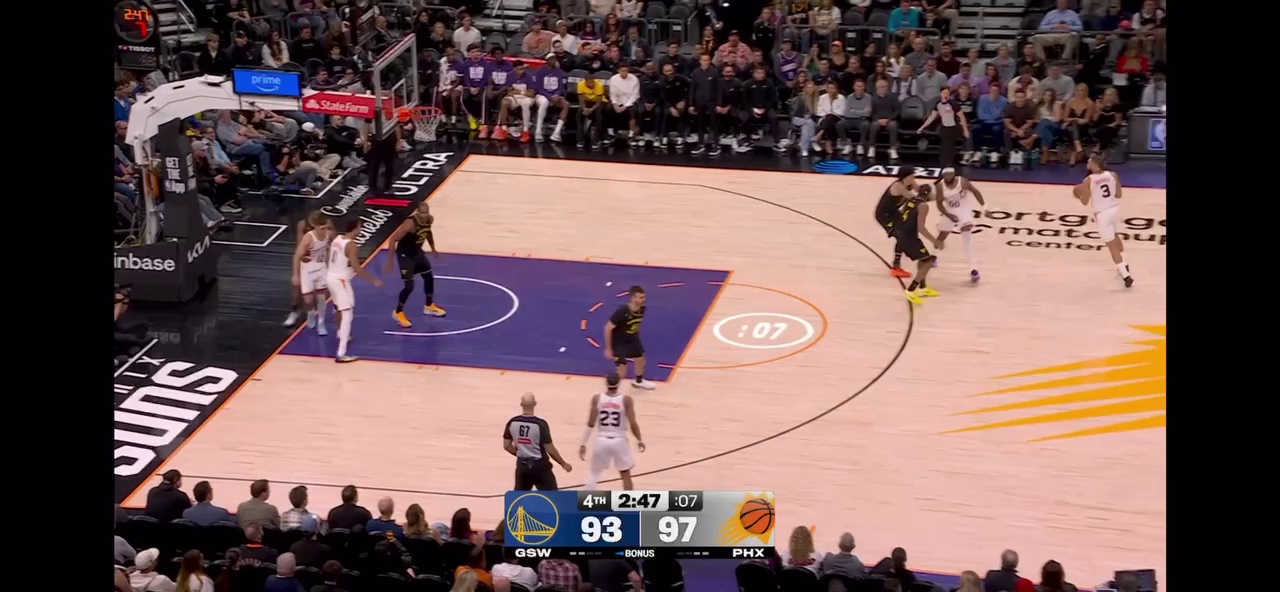lol补丁下载-NBA常规赛关键时刻走向成谜；广州队防线松动；媒体盛赞；球探报告显示潜力的简单介绍